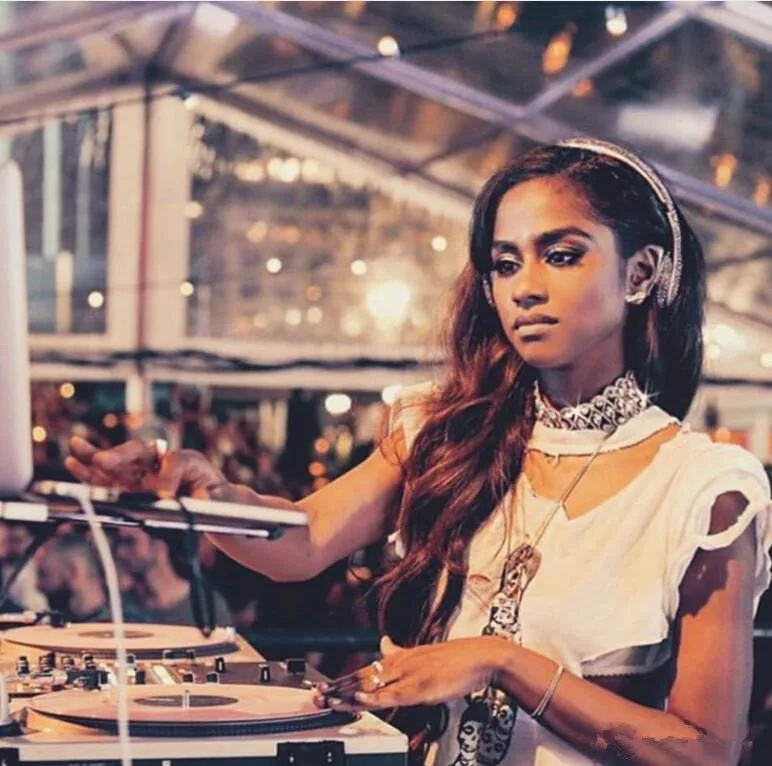 Роскошное платье с украшениями в виде кристаллов и цветов Стразы колье воротник