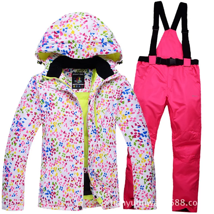 

Skiing & Snowboarding