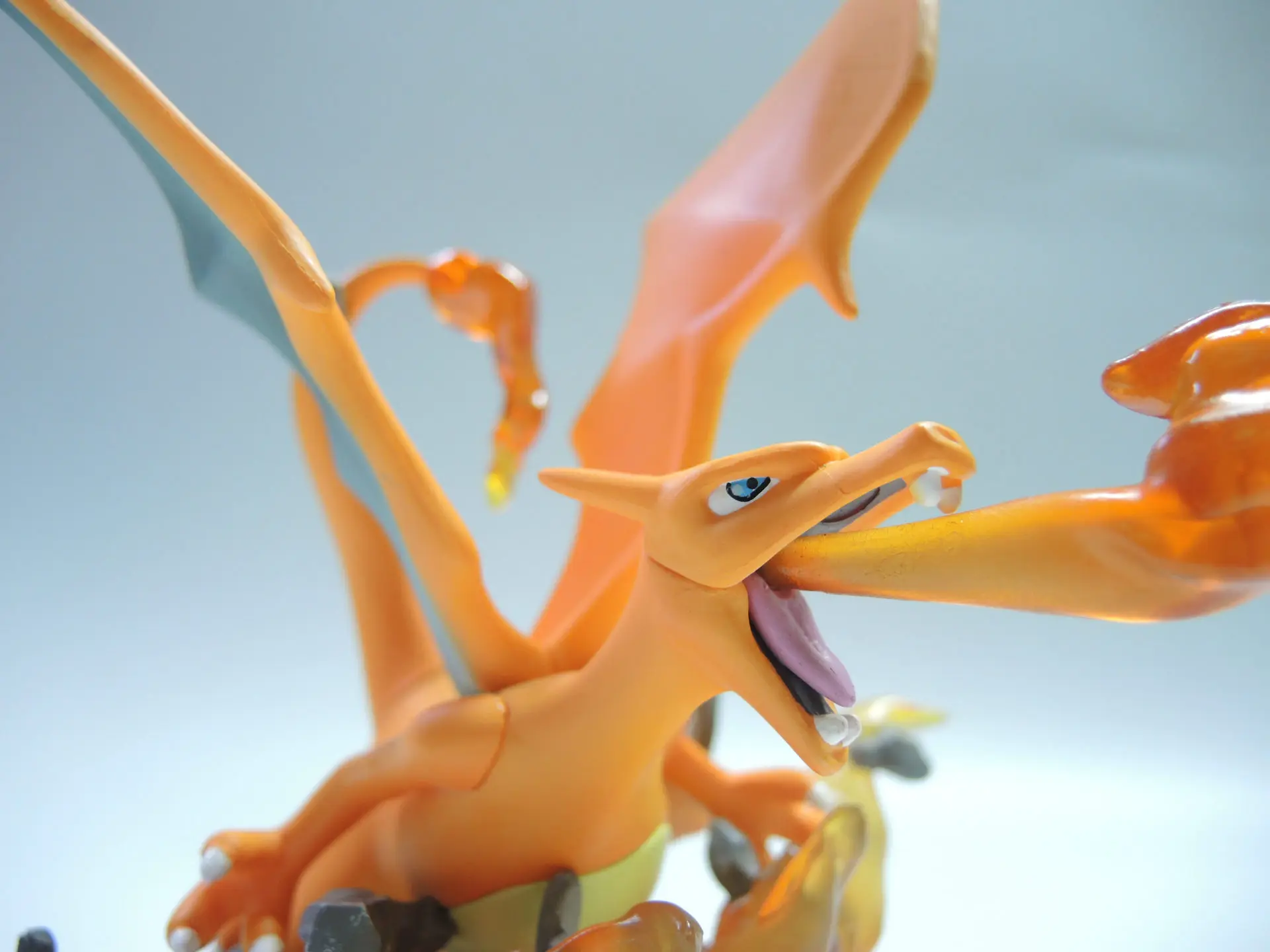 Новые горячие 15 см Charizard Покемон Пикачу коллекционеры Фигурки игрушки Рождественский подарок куклы игрушки для детей
