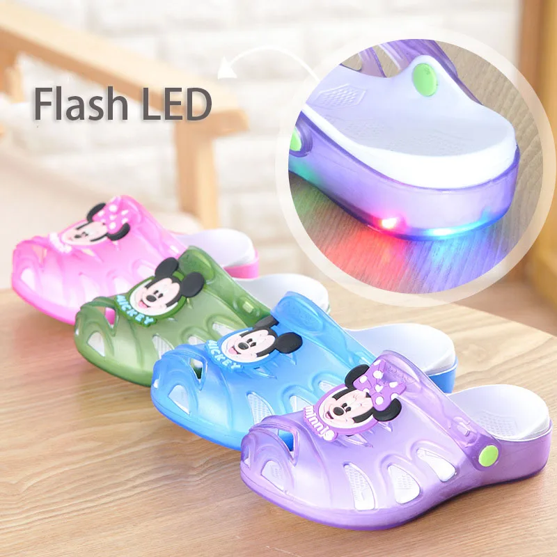 Мини Мелисса светодиодный Микки и Минни Маус дышащие сандалии 2017 Детские тапочки