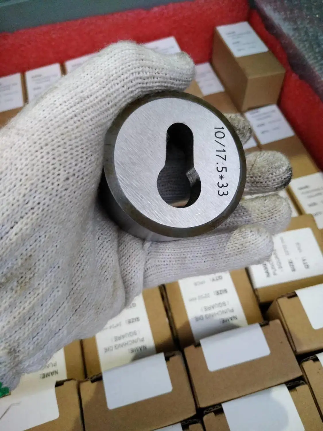 Персонализированный штамповочный Дырокол АТЭС и металлоформовка могут быть