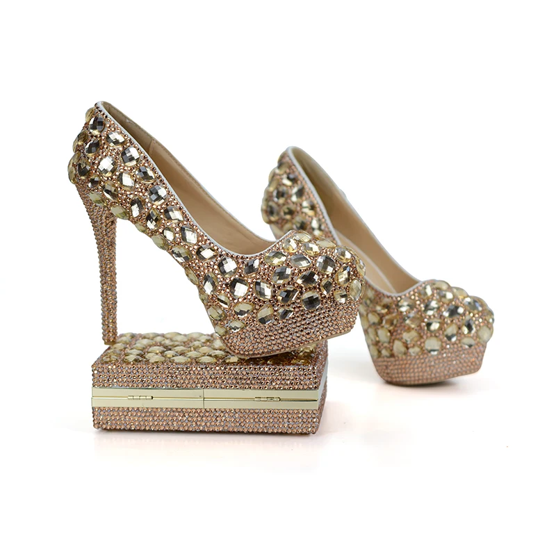 Свадебные бальные туфли цвета шампанского с сумкой для нанесения матового