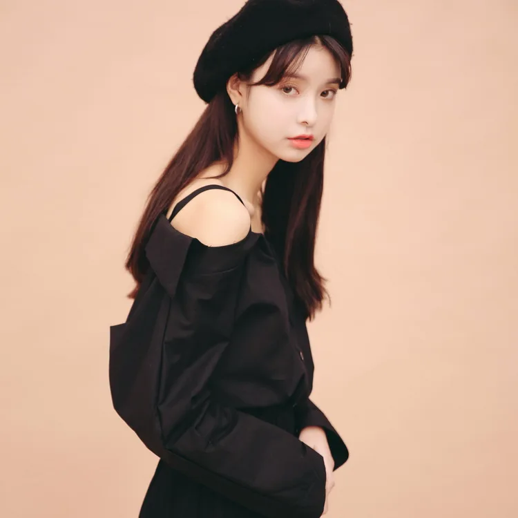 Черные Белые Рубашки Женщины 2017 Весной Корейский Стиль Краткая Дизайн С Плеча