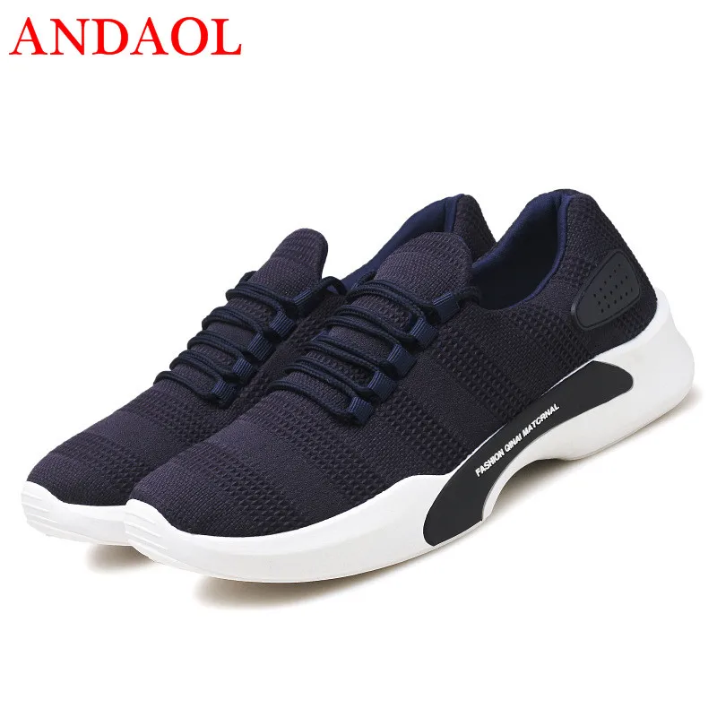 Мужские кроссовки на нескользящей подошве из дышащего материала |