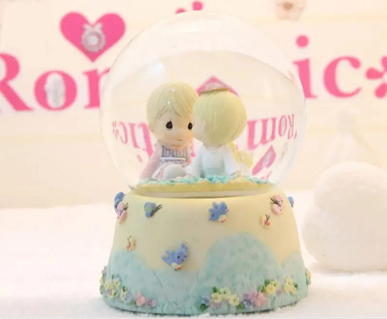 SCY 728+++Water droplet dolls honey crystal ball music box | Дом и сад