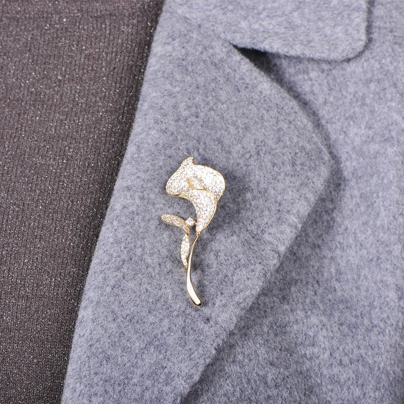 Funmor Изысканная брошь в форме цветка ювелирные изделия из Кубического циркония