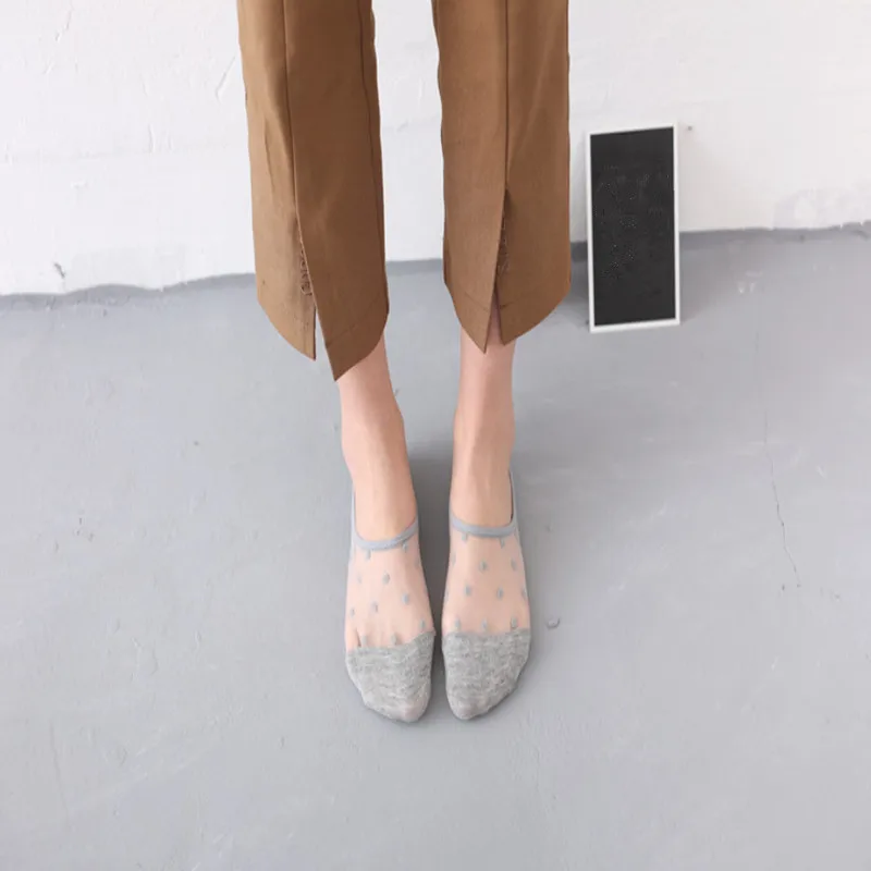 Gray 1 пара, новые элегантные удобные хлопковые однотонные носки в горошек для женщин и девочек на весну и лето, короткие невидимые эластичные короткие носки - Цвет: Gray
