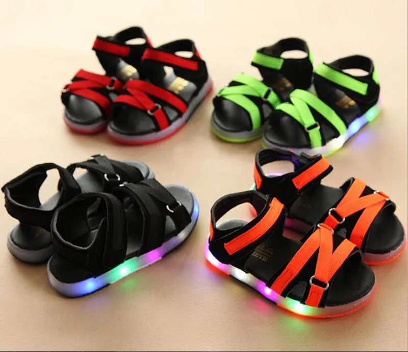 Hot selling Toddler Fashion Children Shoes Children's flat anti-slip LED light sandals boys and girls sport comfort beach shoes | Детская