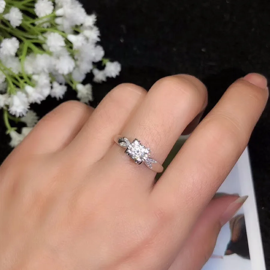 Классический стиль Moissanite драгоценные камни высокой плотности сравнимые со