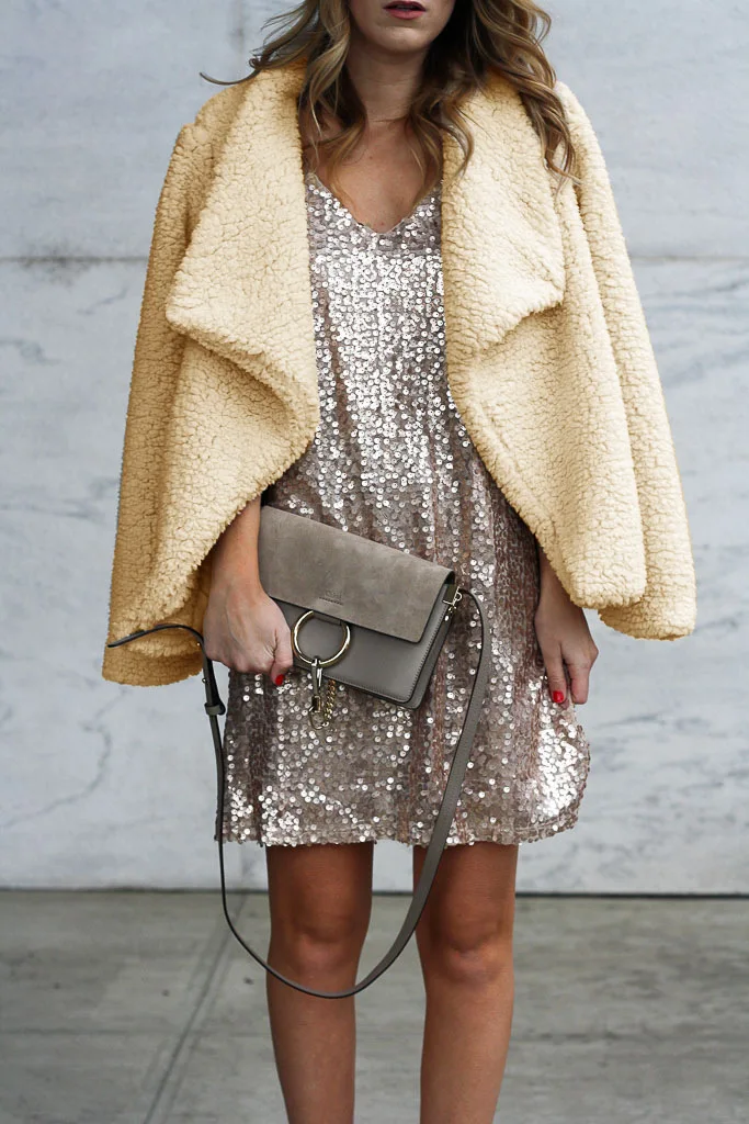 Для женщин меховая верхняя одежда искусственной овечьей шерсти более Размеры d