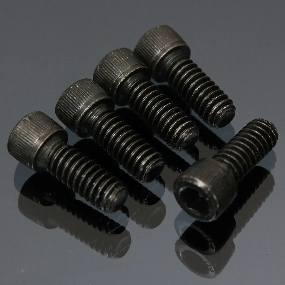 

81Pcs/Set Toppers Cap Blot Chrome ABS Kit For Harley Davidson/Softail/Twin/Cam 2007-2013