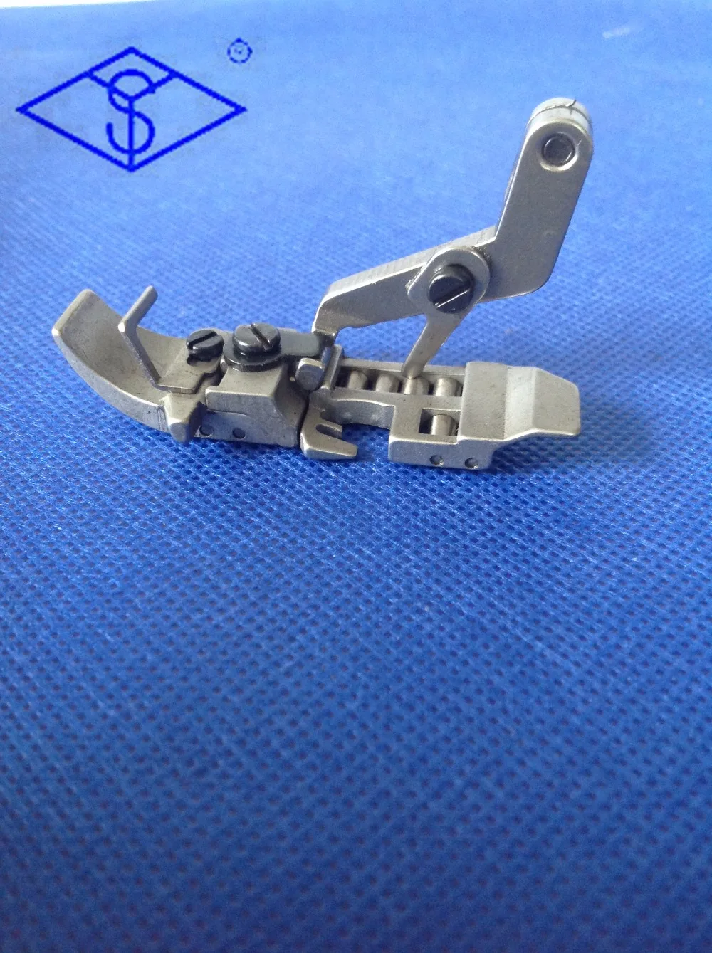 ROLLER PRESSER FOOT SERIES Sewing Machine | Дом и сад