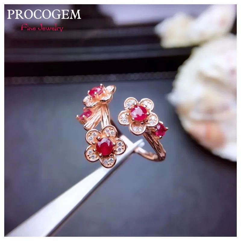 

Кольцо женское из серебра 925 пробы, с рубином, 3 мм