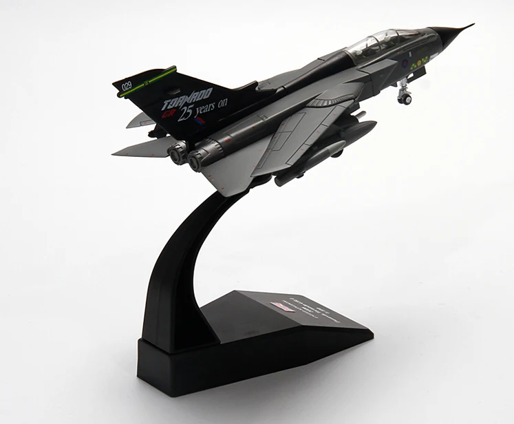 1/100 масштаб Великобритании Королевских ВВС панавия Торнадо GR4 самолет модель детских игрушек коллекции