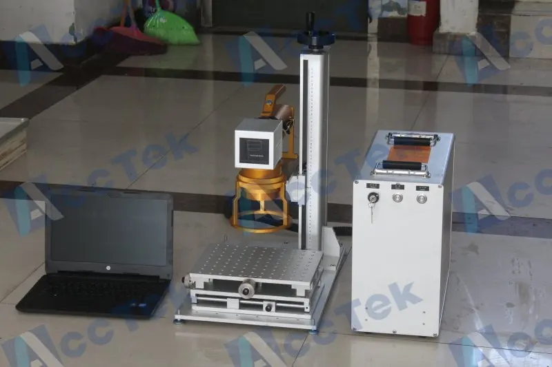 Портативная портативная 10 Вт волоконная лазерная маркировочная машина дешевая