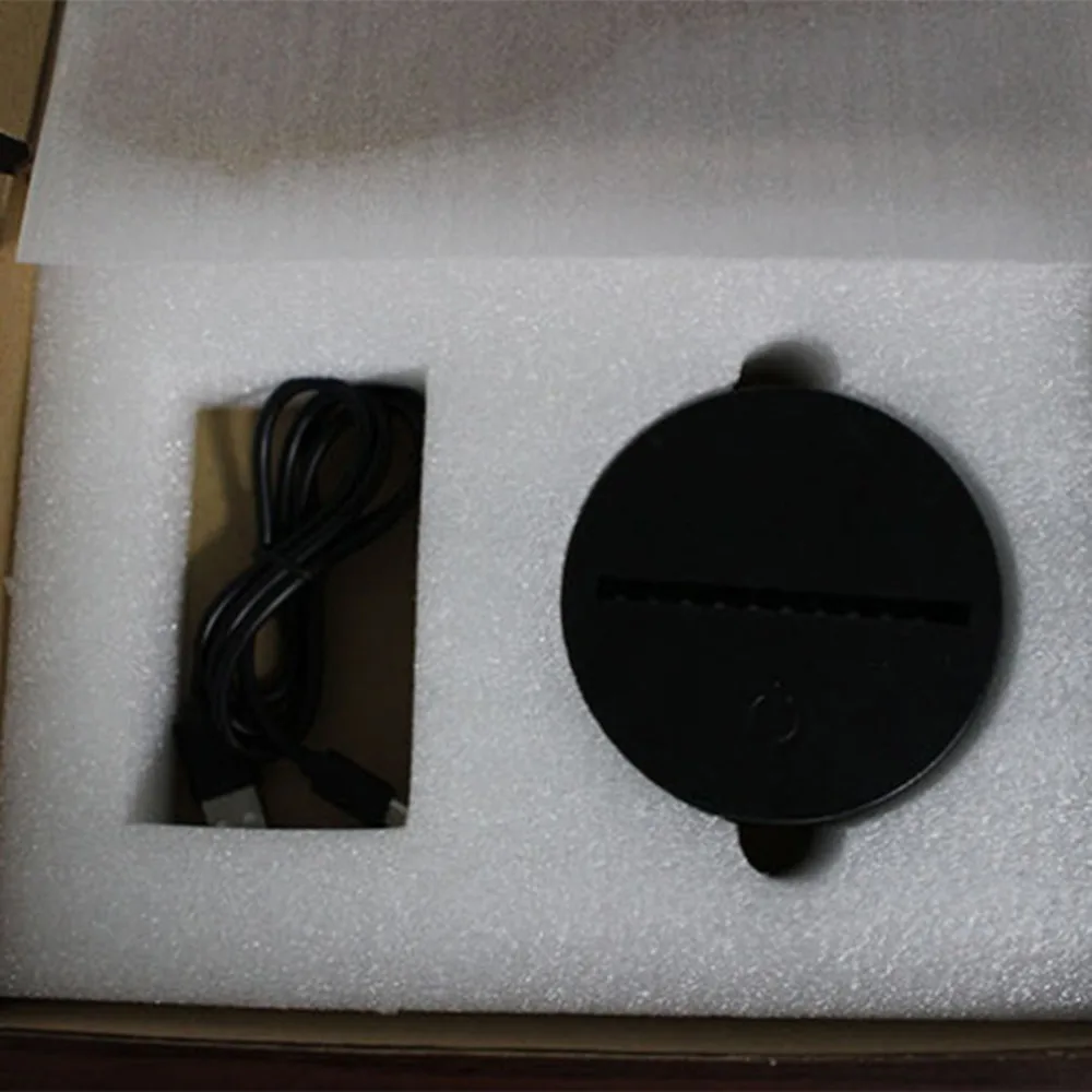 Высокое качество в форме пистолета 3D Маленькая настольная лампа светодиодные