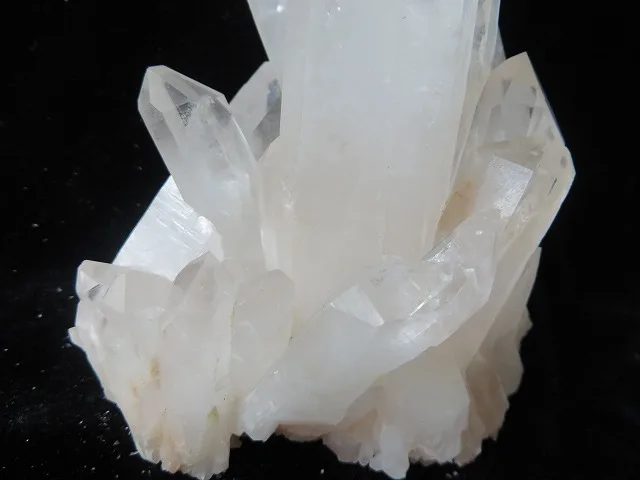 585 г АА натуральный белый прозрачный кристаллический кластер | Дом и сад