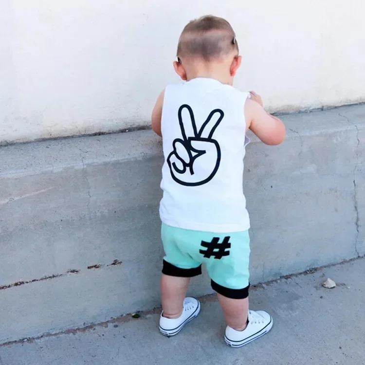 Летние Детские комплекты одежды для маленьких мальчиков футболка с буквенным