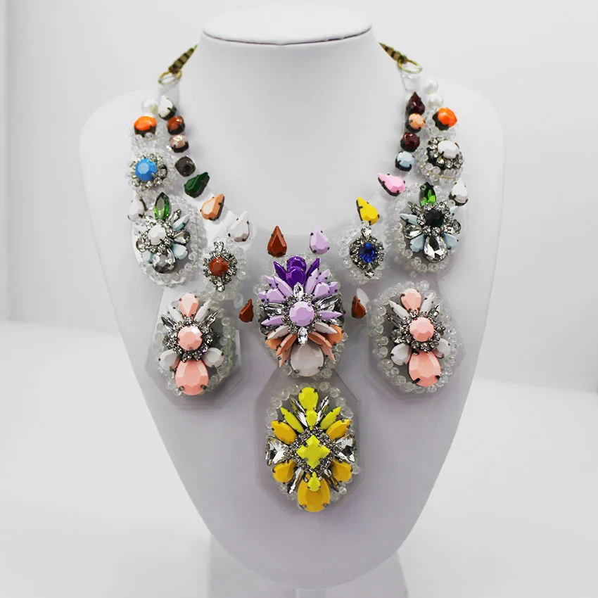 Женский нагрудник Shourouk ожерелье с разноцветным кристаллом 270|necklace collar|crystal