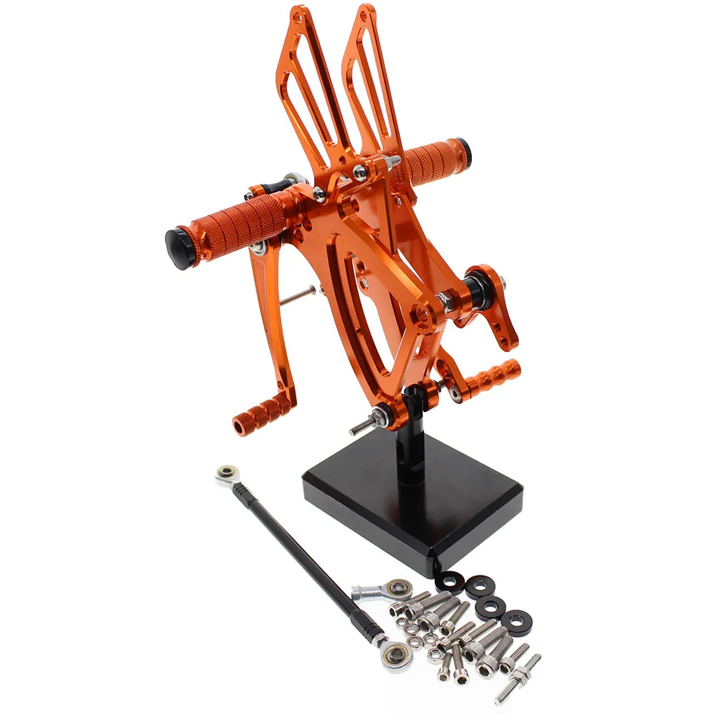 CNC Алюминиевые мотоциклетные подножки, подножки для ног, педали Rearset для Honda CBR500R CBR400R CB500F CB400F 2013 - Цвет: Оранжевый