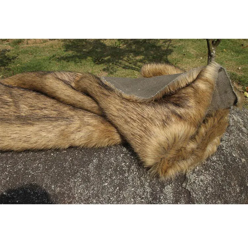 ткань из искусственного меха Хорошая искусственный мех иммитат волчий 4-5 мм