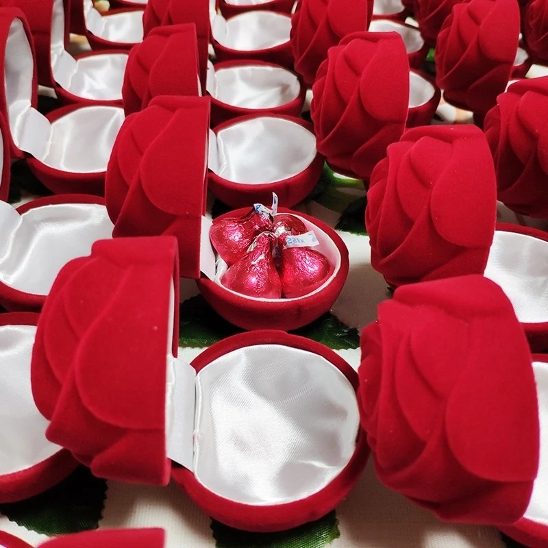 36 X Diameter 5cm Red Rose Shaped Velvet Favor Wedding Candy Box Valentines Day Chocolate Gift Boxes Wholesale | Дом и сад