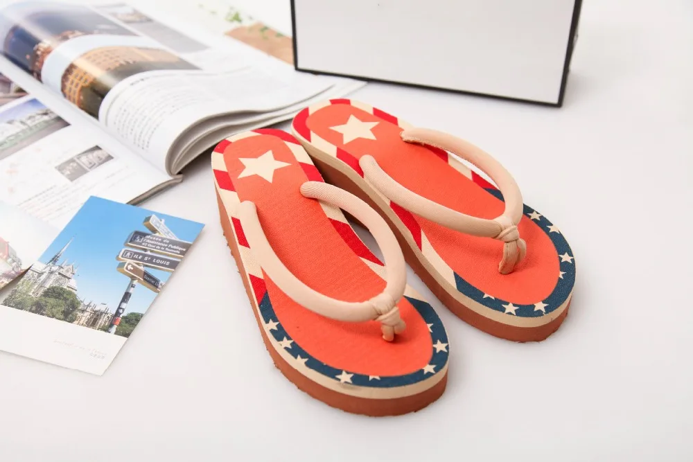 Сандалии женские/мужские популярные шлепанцы с рисунком Джека и Эйфелевой башни