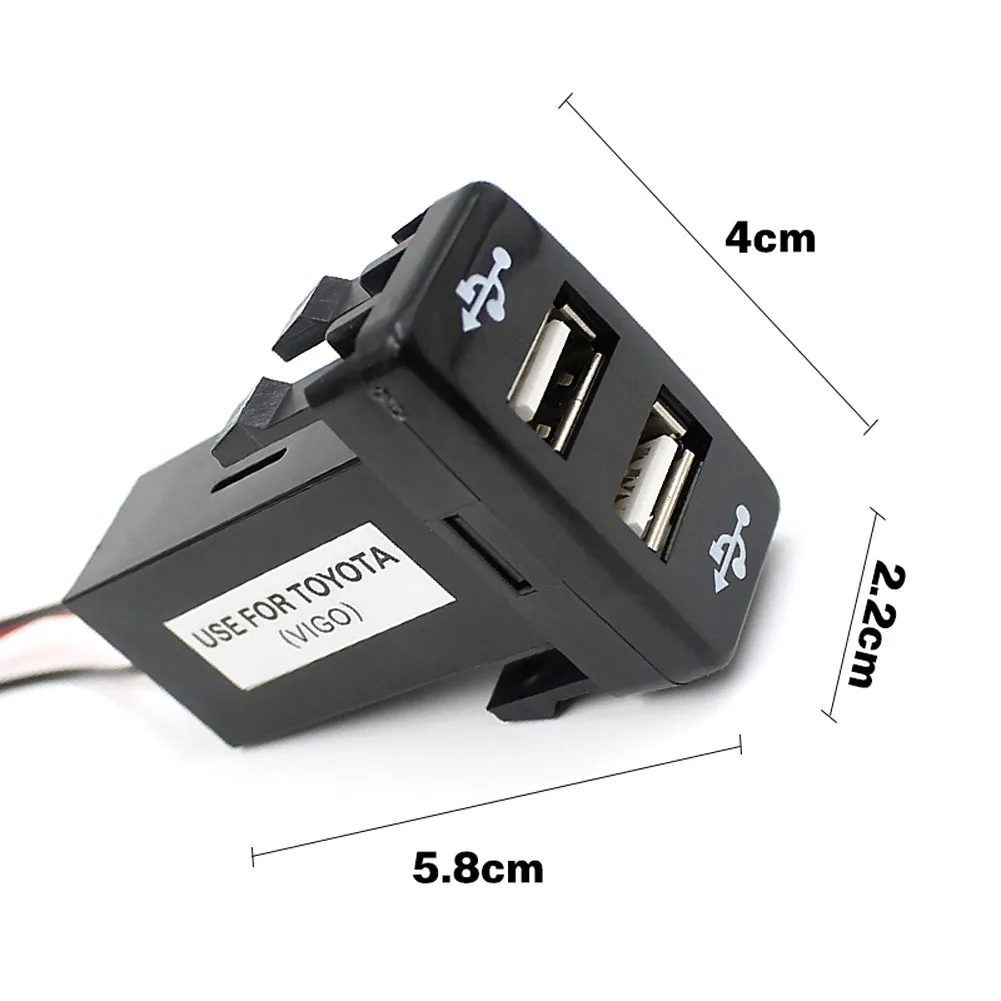 Автомобильное зарядное устройство 5V 2.1A с двумя usb портами для быстрой зарядки