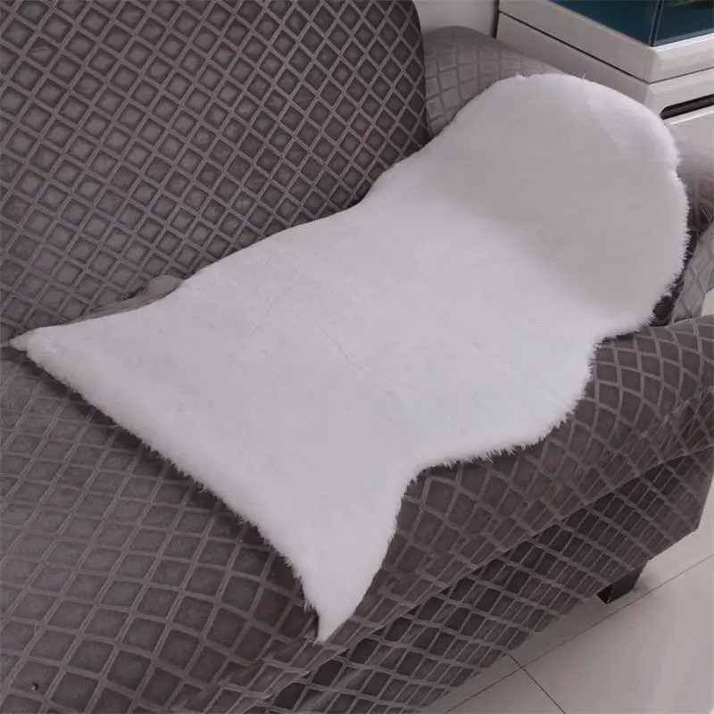 

2019 fashion white Sheep-sheared carpet Sheepskin Fur Area Rugs for Bedroom Floor White Faux Fur Rug