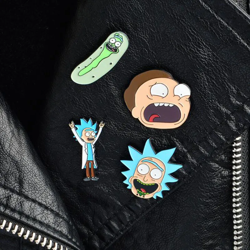 

Rick and Morty Shirt Personality Classic Cartoon Brooch Cucumber Icon Denim Jacket Jacket Pocket Jewelry Badge Friends Gift