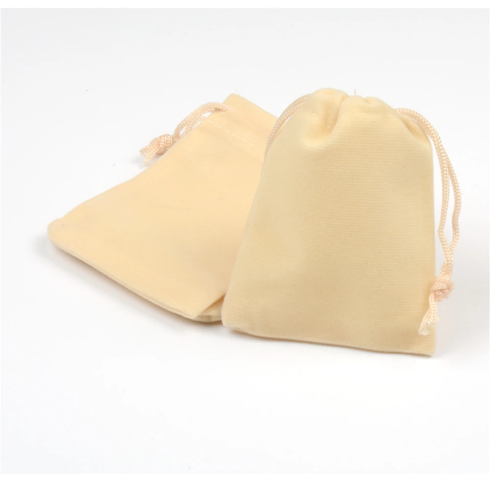 

50pcs/lot Cream Velvet Drawstring Bag 7x9cm Small Jewelry Charms Gift Packaging Bag Wedding Favor Cute Velvet Gift Bags Pouch
