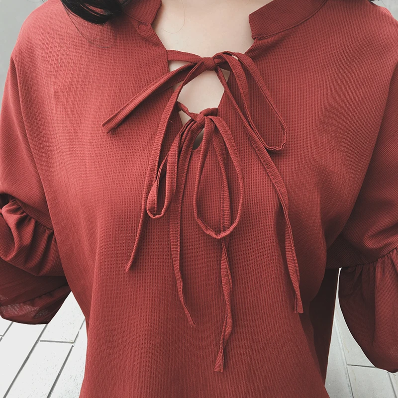 2017 NEW FASHION LOOSE WOMEN FLARE SLEEVES BLOUSE 3/4 SLEEVE LADY TOPS V-COLLAR BURGUNDY CHIFFON SHIRT FREE SIZE |
