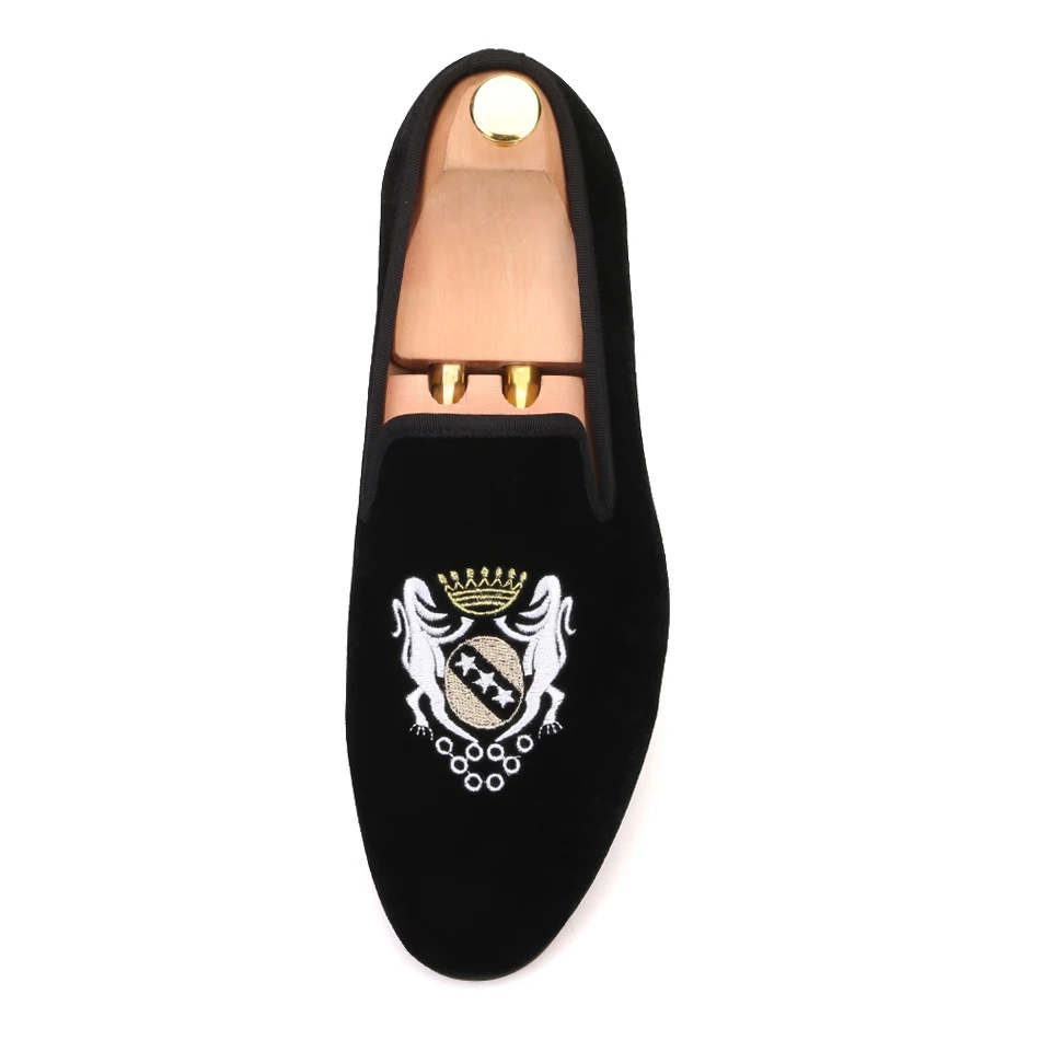 Piergitar 2018 Four colors Fashionable embroidery Men Velvet Shoes Plus Size men Loafers wedding and party male casual shoes | Обувь