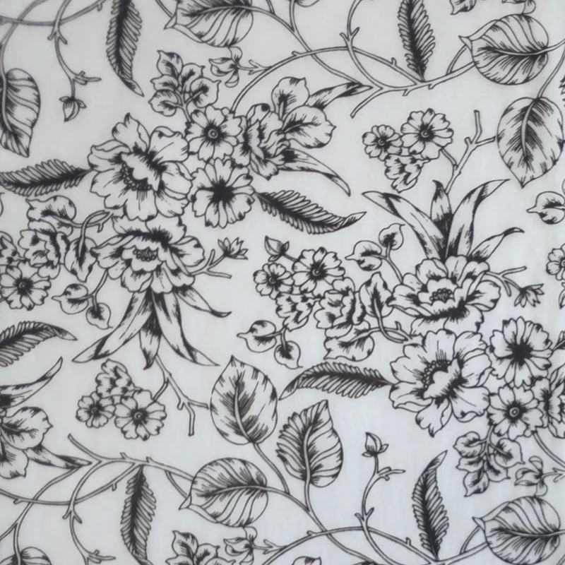 100pcs Elegant Black & White Floral Pattern Apparel Wrapping Tissue Paper