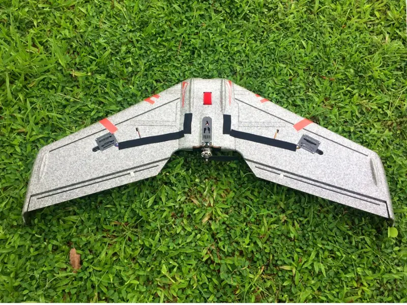 Рептилия S800 V2 SKY SHADOW 820 мм размах крыльев серый FPV EPP летающее крыло гонщик PNP с системой FPV