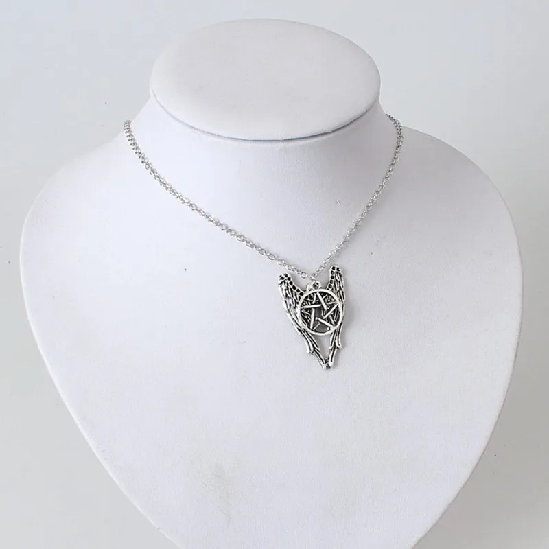 Пара ювелирных изделий злой силы ожерелье кулон серебряная пара сплав