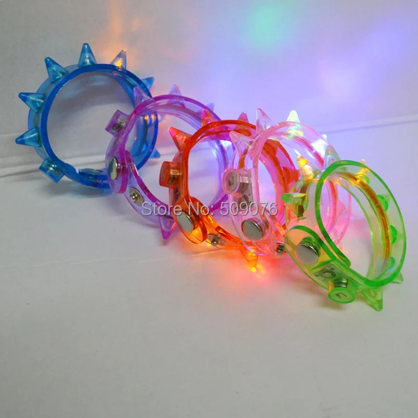 Бесплатная доставка 720 шт./лот светящийся браслет светодиодный Спайк Браслеты