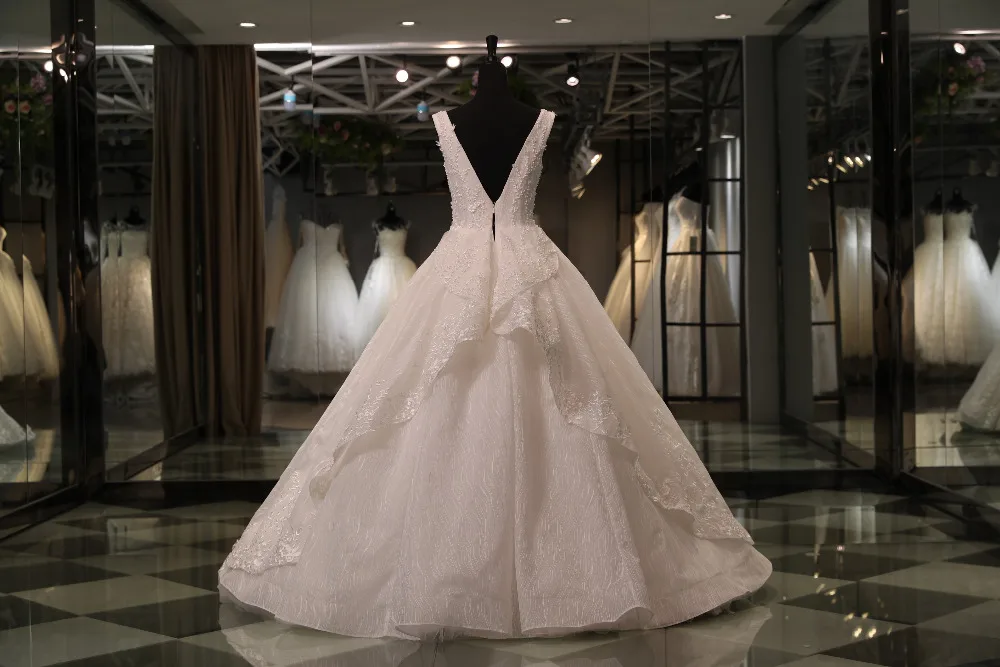 Favordear 2018 New High End Expensive Top Quality Wedding Dress Nestido De Noiva Beading Back Zipper Back Wedding Dresses