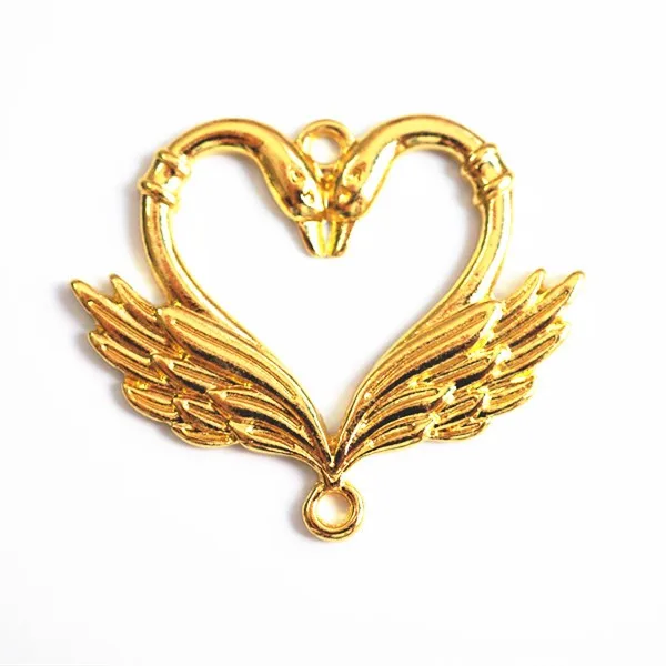 Подвеска на металлическом каркасе Arrow of love wing золотистая подвеска с подвеской в