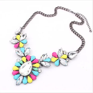 Женская винтажная подвеска ожерелье с подвеской золотая цепочка чокер цветком и