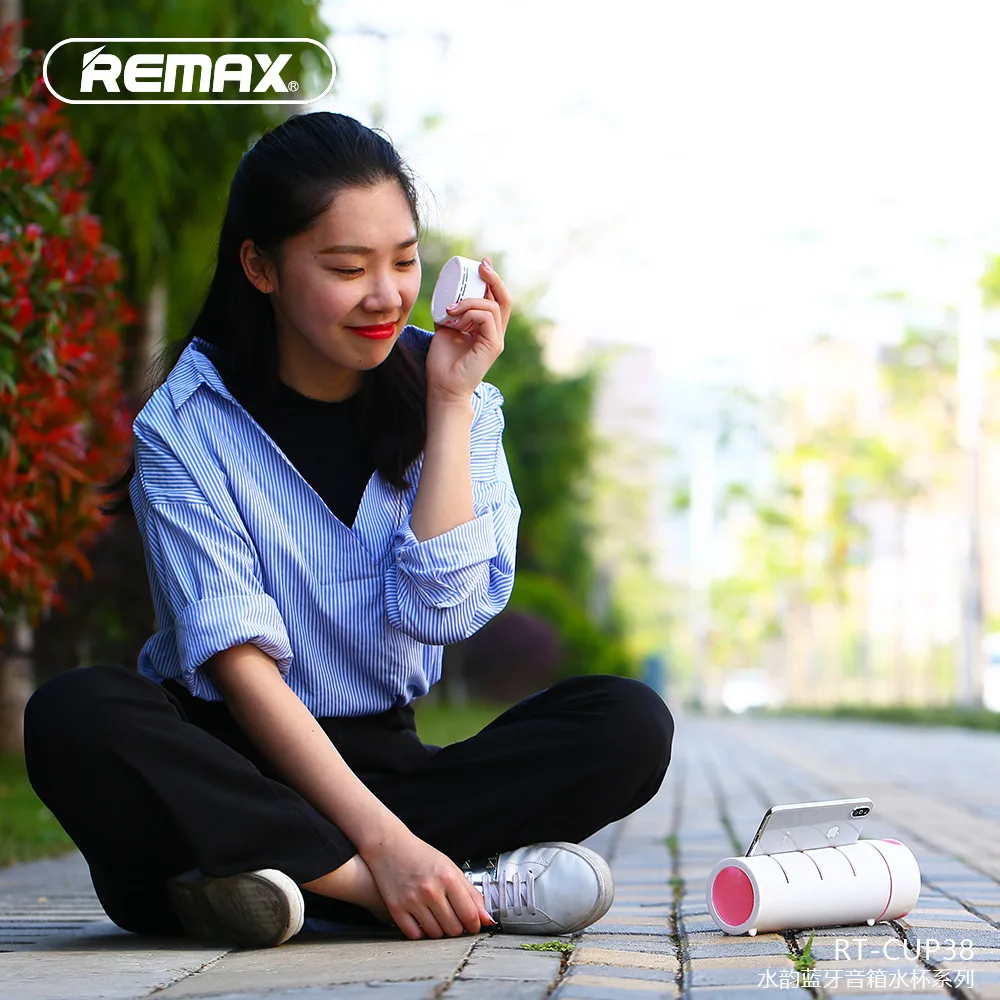 Bluetooth колонка Remax креативная чашка с модным микрофоном подставка для селфи 3 в 1
