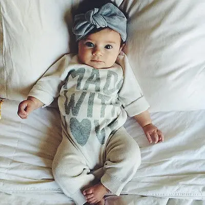 Модный хлопковый комбинезон с длинными рукавами и надписью для новорожденных