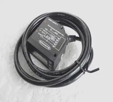 

Бесплатная доставка 1 шт./лот лазерный датчик перемещения диапазон 1 метр точность 1 мм LE550I/LE550IQ/LE550U/LE550UQ