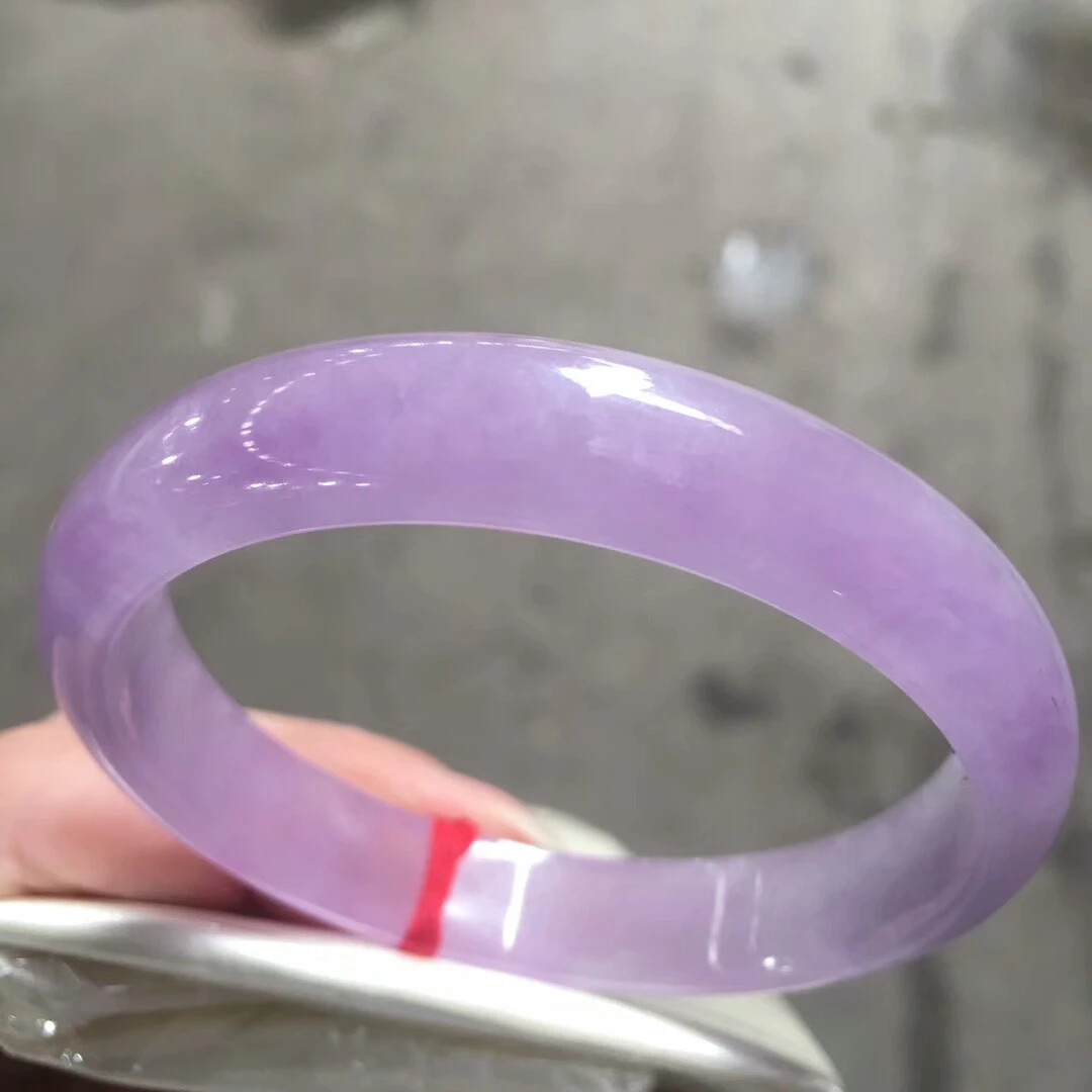 

Only One !56.8MM Certified (Grade A)100% Natural Green Jadeite JADE Bracelet Women Bangle
