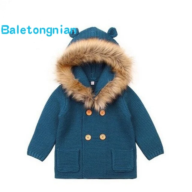 Зимний теплый свитер для новорожденных с меховым капюшоном съемный трикотажный