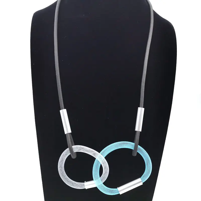 white 1 light blue Новинка, многоцветные круглые подвески и ожерелья для женщин, цепочка для воротника, резиновые ювелирные изделия ручной работы, Длинные ожерелья, подарок для девушек, колье - Окраска металла: white 1 light blue