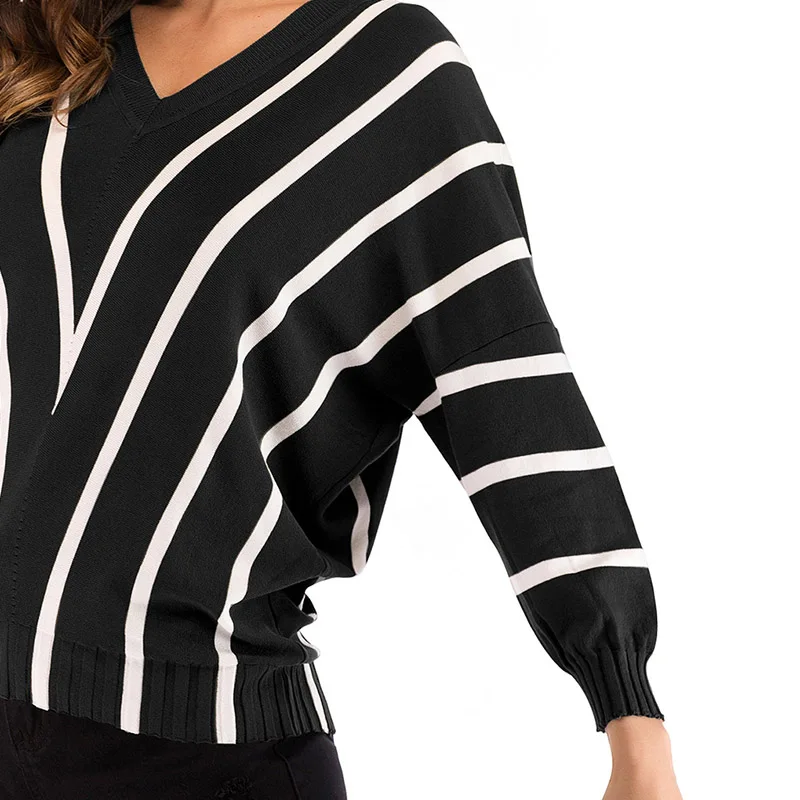 Женский осенне-зимний трикотажный свободный свитер в полоску | Женская одежда
