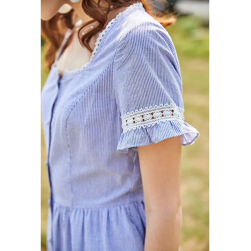 Женское длинное платье в полоску ARTKA Хлопковое с вышивкой и расклешенными