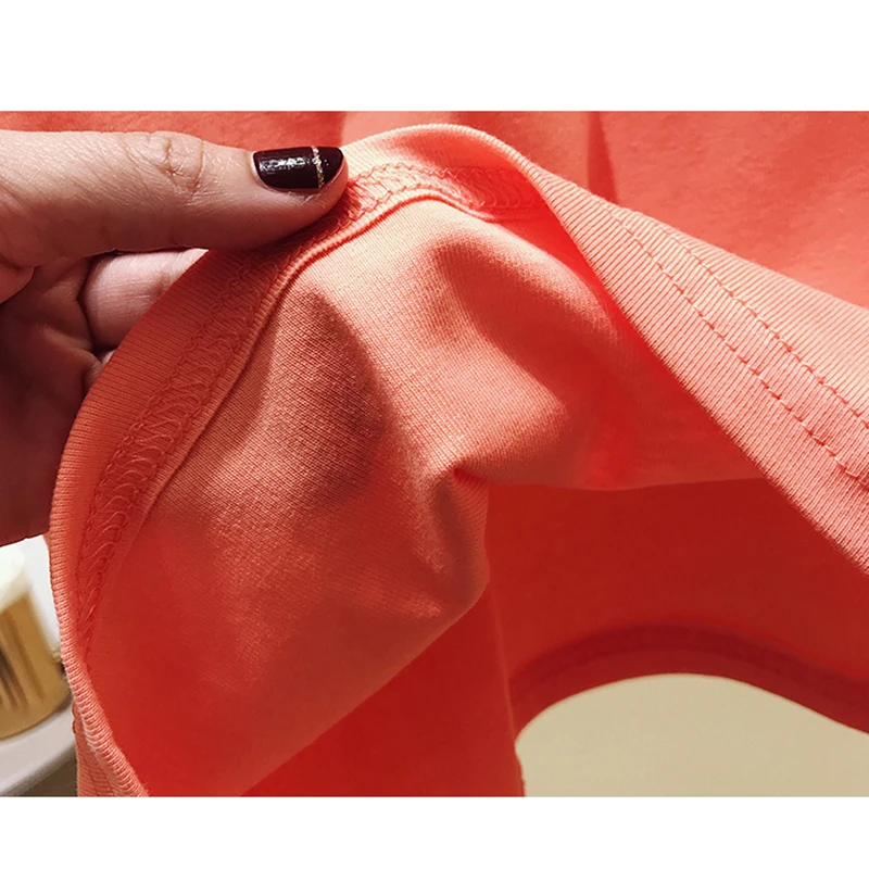 Женская футболка с вырезом белая хлопковая коротким рукавом летняя желтая 2019 |