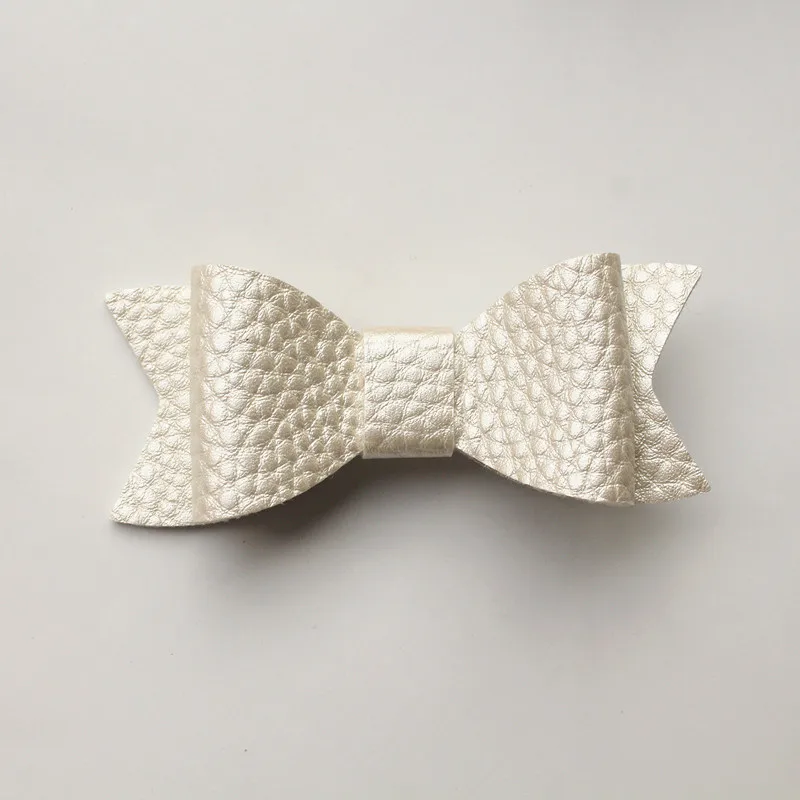 Pearl white color Новинка, 12 шт./лот из искусственной кожи,, бант, шпилька, войлок, искусственная кожа, бант, заколки для волос, модный аксессуар для волос, бант, заколка для волос для девочек - Цвет: Pearl white color